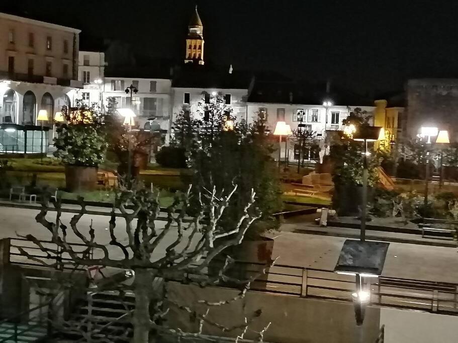 Le Bien-Etre Au Coeur De La Ville Confort & Vue Périgueux Esterno foto